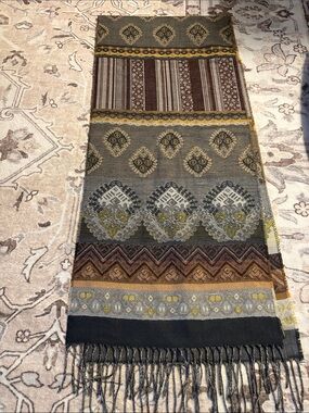 Woven Patterned Fringe Scarf in Olive, Brown & Gold